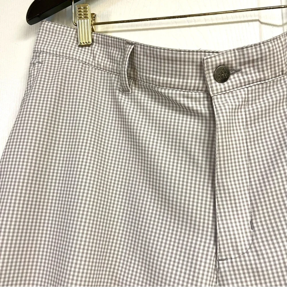 Adidas Golf Shorts Mens Size 36 Tan Plaid Stretch Pockets Athletic flat front.